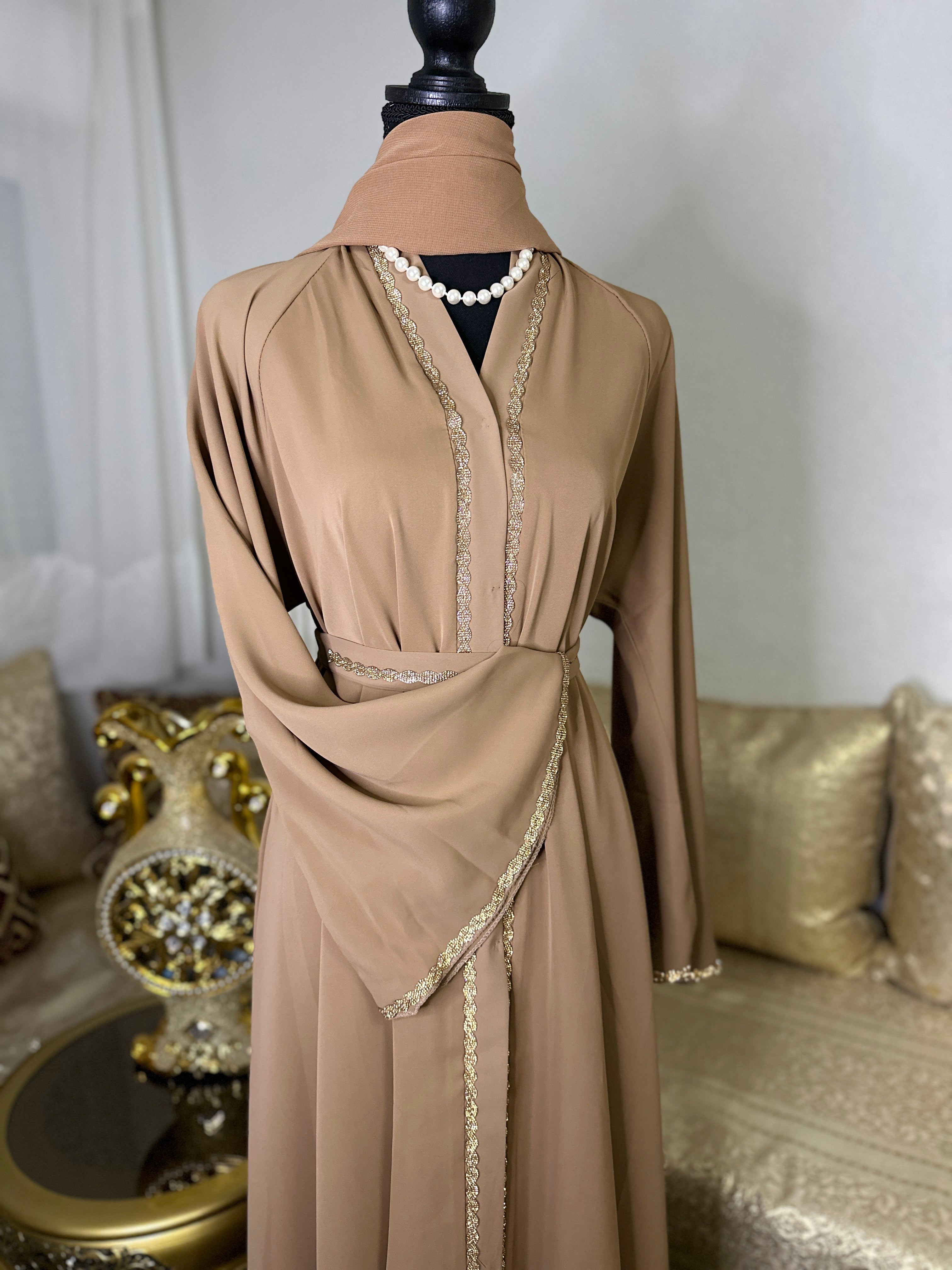 Abaya camel